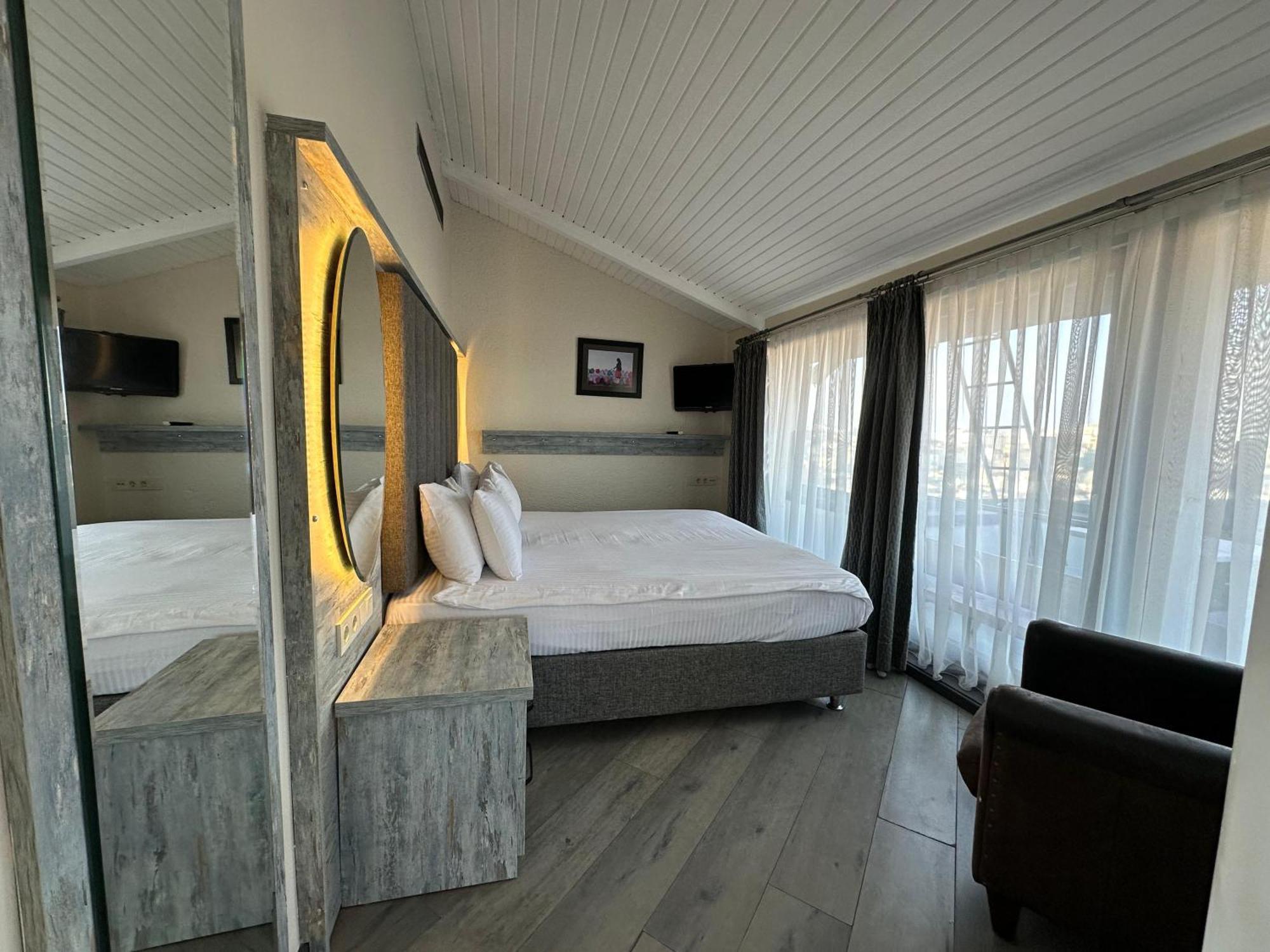 Faros Taksim-special Category Otel 4*